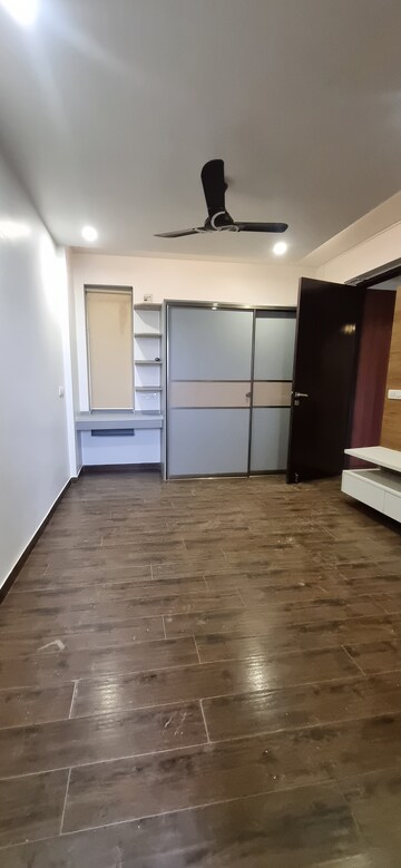 Kitchen in 2.5 BHK Independent House at New Palam Vihar 3, Sector 111 – for Rent