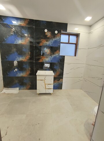 Kitchen in 3 BHK Builder Floor at Green Fields Colony – for Rent