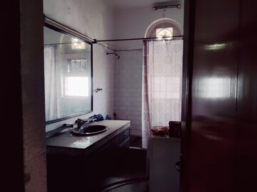 Team Area in 3 BHK Builder Floor at Greater Kailash ii – for Sale