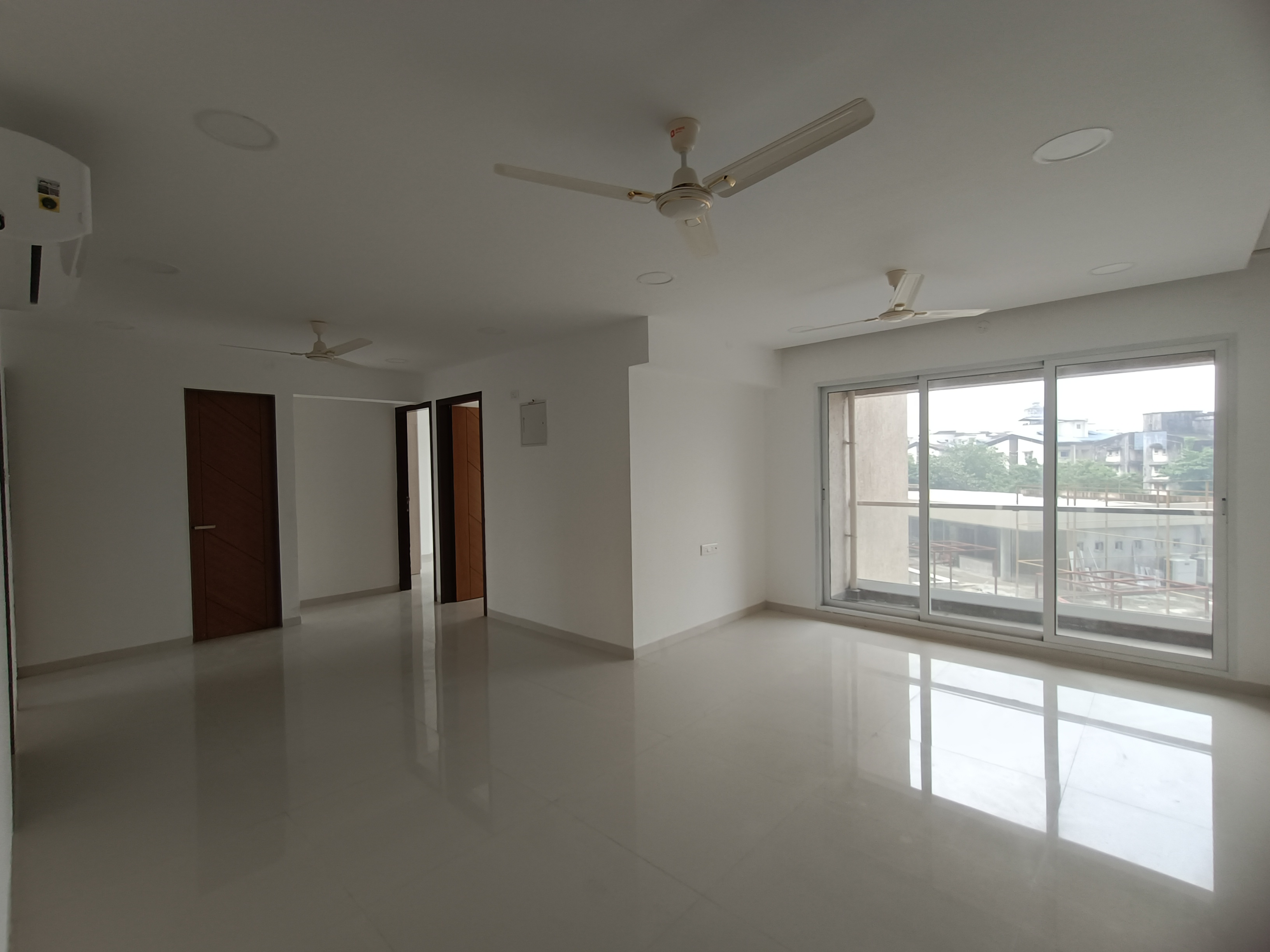 3.5 BHK + Pooja Room,Servant Room,Study Room,Extra Room Apartment For Rent in Moreshwar 19 East
