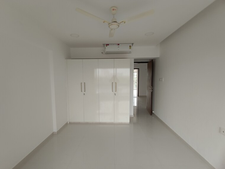Room, moreshwar-19-east 3.5 Bedroom 1890 Sq.Ft. Apartment In Nerul Navi Mumbai 9185838