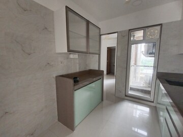 Room in 3.5 BHK Apartment at Moreshwar 19 East, Nerul – for Rent