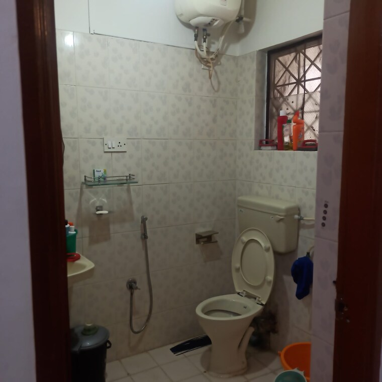 Bathroom, koramangala 4 Bedroom 2200 Sq.Ft. Independent House In Koramangala Bangalore 9185809