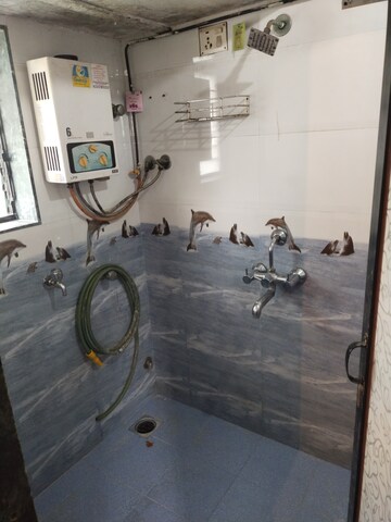 Bathroom in 1 RK Apartment at Om Navjeevan CHS, Bhandup East – for Rent