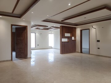 4 BHK Builder Floor For Rent in Green Fields Colony