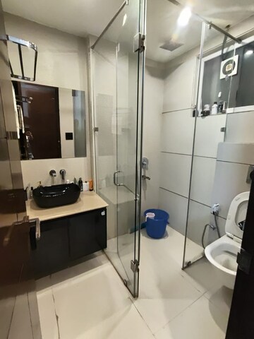 Team Area in 3 BHK Builder Floor at Unitech South City II, Sector 50 – for Rent