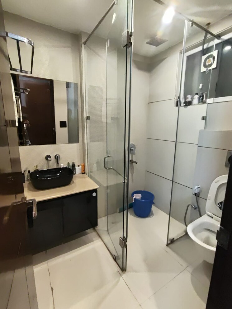 Team Area, unitech-south-city-ii 3 Bedroom 2700 Sq.Ft. Builder Floor In Sector 50 Gurgaon 9185856