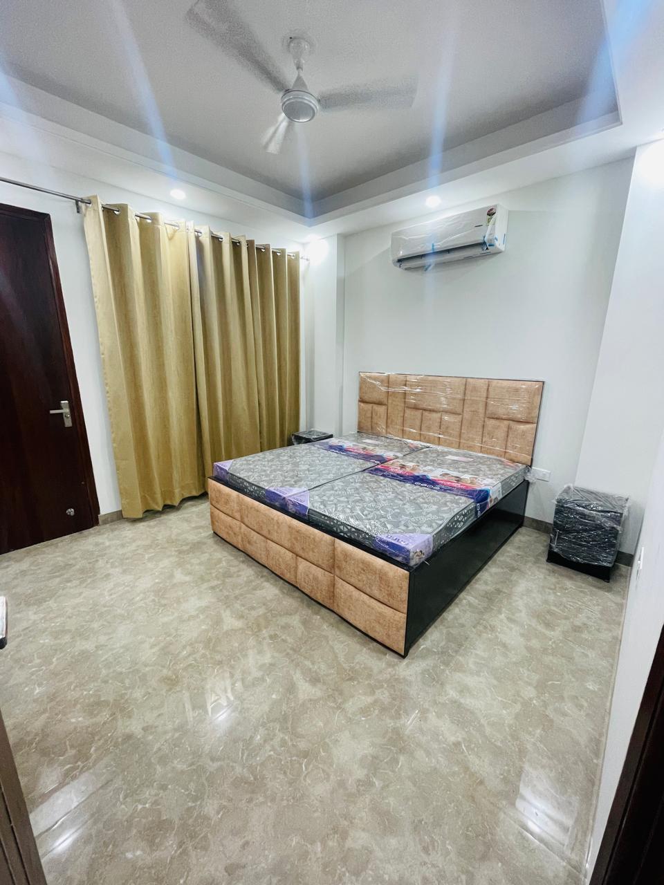 2 BHK + Pooja Room Builder Floor For Rent in Builder Floor Sector 57 