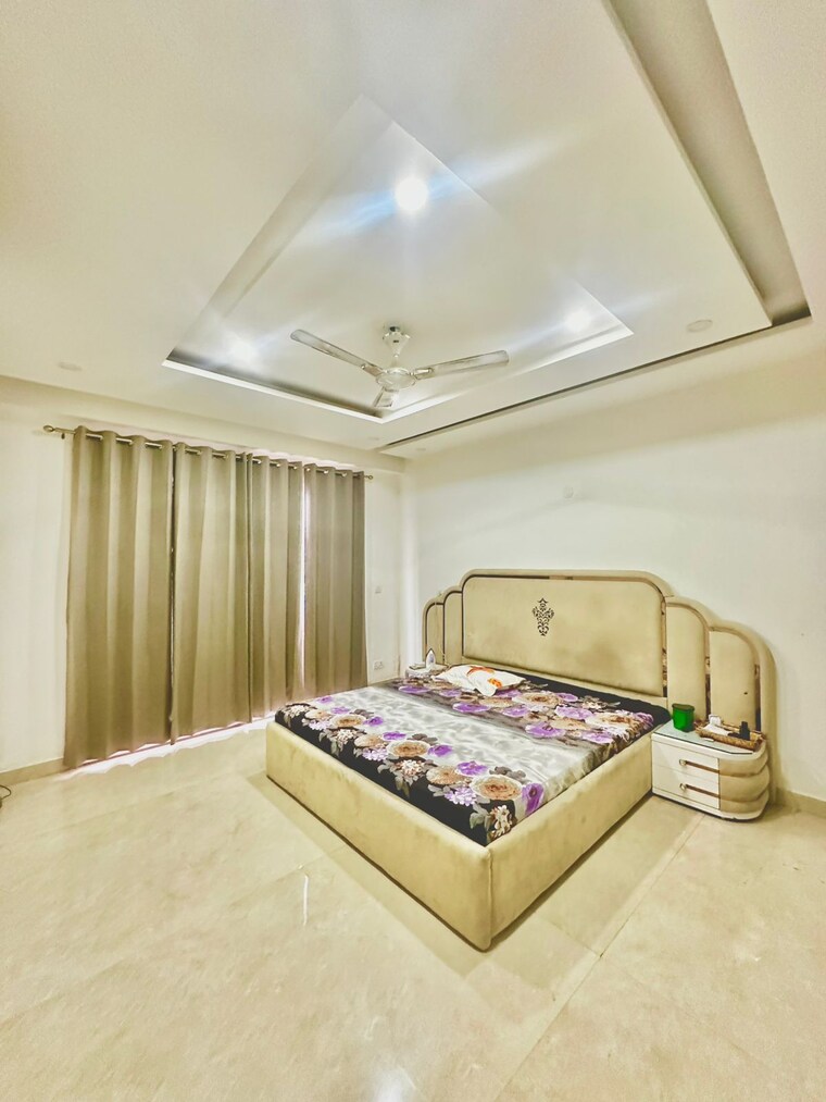 Bedroom, sushant lok ii 4 Bedroom 418 Sq.Yd. Builder Floor In Sushant Lok ii Gurgaon 9185919