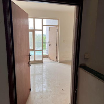 Room in 2 BHK Apartment at Sector 88 – for Sale