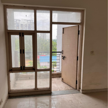 Room in 2 BHK Apartment at Sector 88 – for Sale