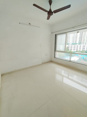 2 BHK Apartment For Rent in Lotus Residency Goregaon West, Goregaon West