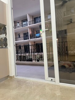 3 BHK + Study Room Apartment For Sale in Signature Global Park