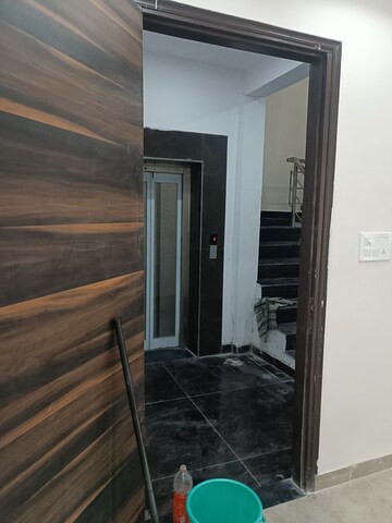 Staircase in 3 BHK Builder Floor at Parklands, Sector 85 – for Rent