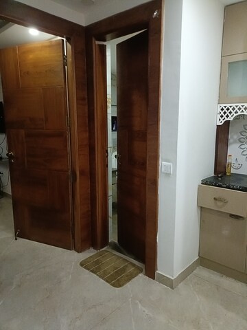 Furnished Amenities in 3 BHK Builder Floor at Parklands, Sector 85 – for Rent