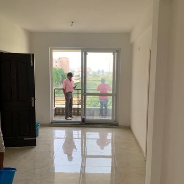 Room in 3 BHK Apartment at KLJ Greens, Sector 77 – for Sale