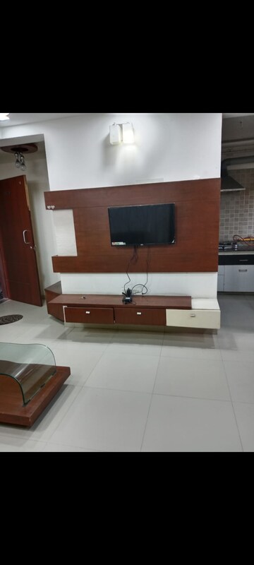 Furnished Amenities in 2 BHK Apartment at Swati Gardenia, Chandkheda – for Rent