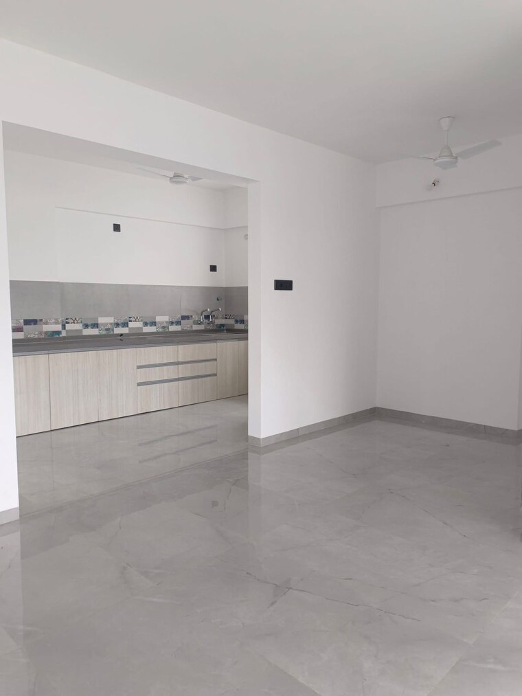 Room, unique-youtopia 3 Bedroom 1009 Sq.Ft. Apartment In Kharadi Pune 9186030