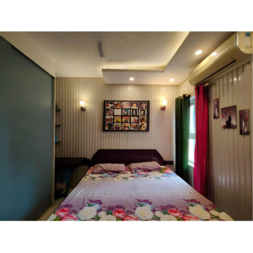 Bedroom in 4 BHK Apartment at Sector 86 – for Sale