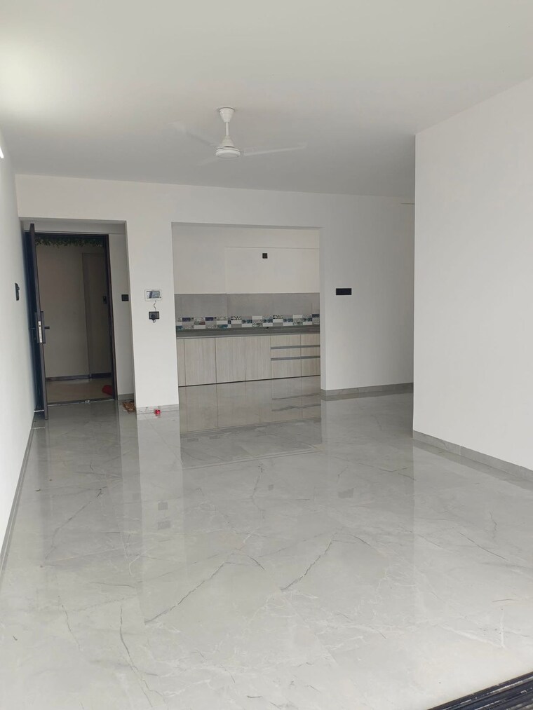 Room, unique-youtopia 3 Bedroom 1009 Sq.Ft. Apartment In Kharadi Pune 9186030