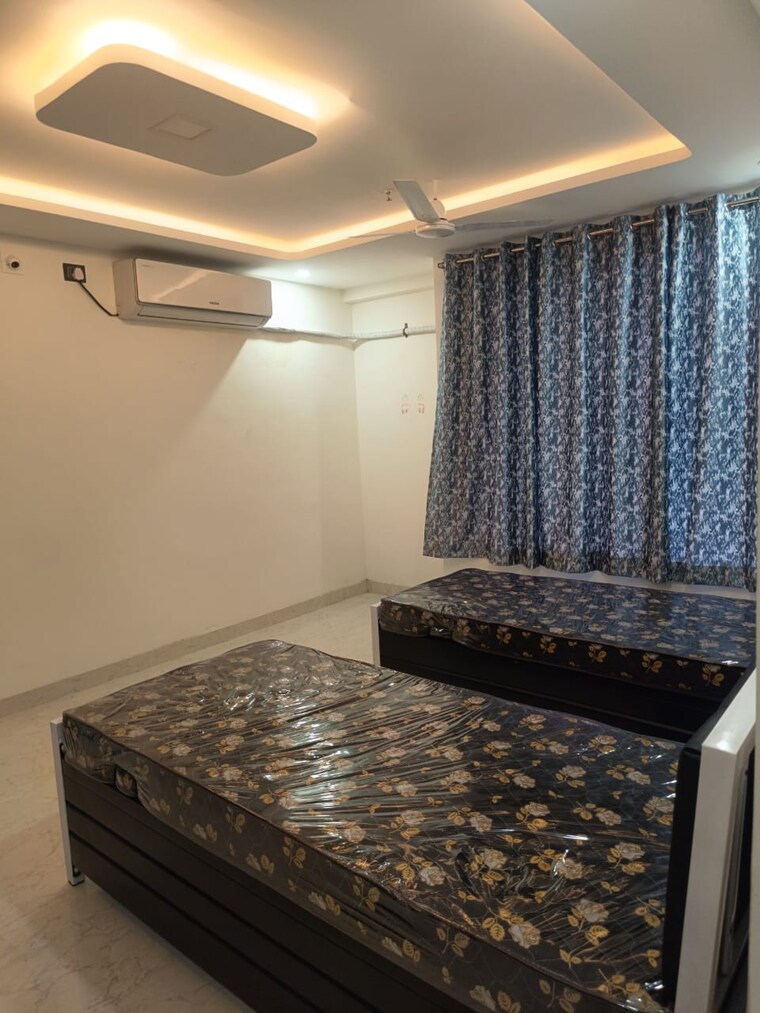 Bedroom, powai Pg For Boys & Girls In Powai 9186092