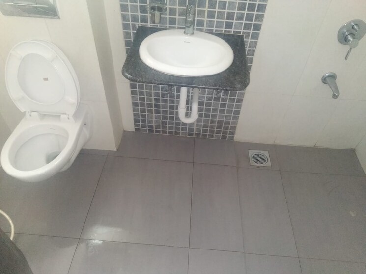 Bathroom, kolte-patil-life-republic 2 Bedroom 801 Sq.Ft. Apartment In Hinjewadi Pune 9186089