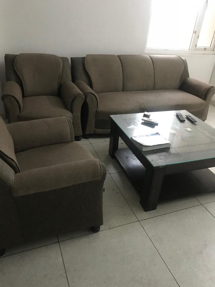 Living Room, motiaz-royal-citi 3 Bedroom 1814 Sq.Ft. Apartment In Ambala Highway Zirakpur 9186106