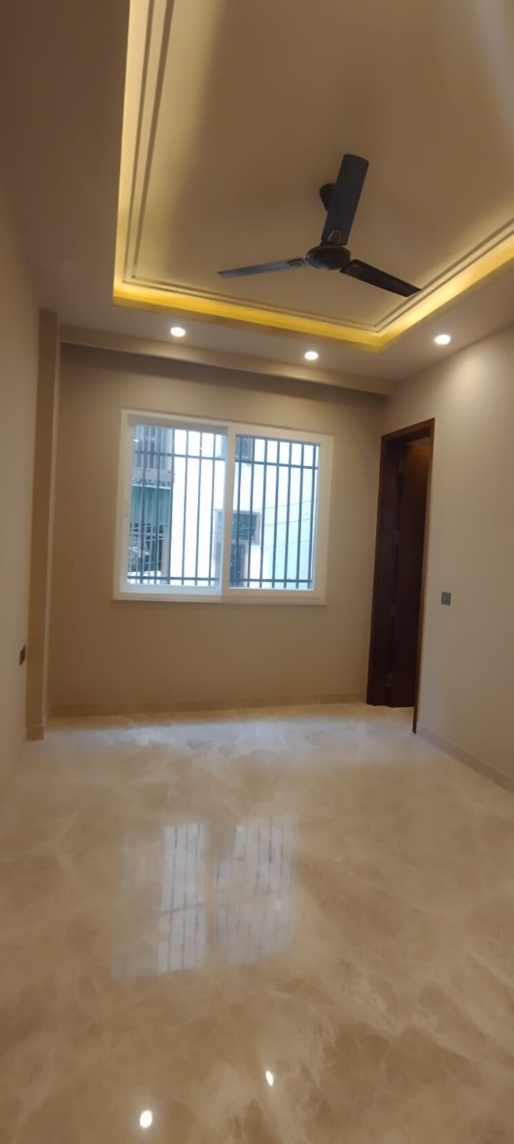 Room, east of kailash 3 Bedroom 1125 Sq.Ft. Builder Floor In East Of Kailash Delhi 9186129