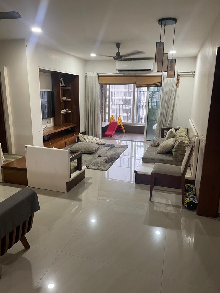 Living Room, la-serena 3 Bedroom 1550 Sq.Ft. Apartment In Andheri West Mumbai 9186208
