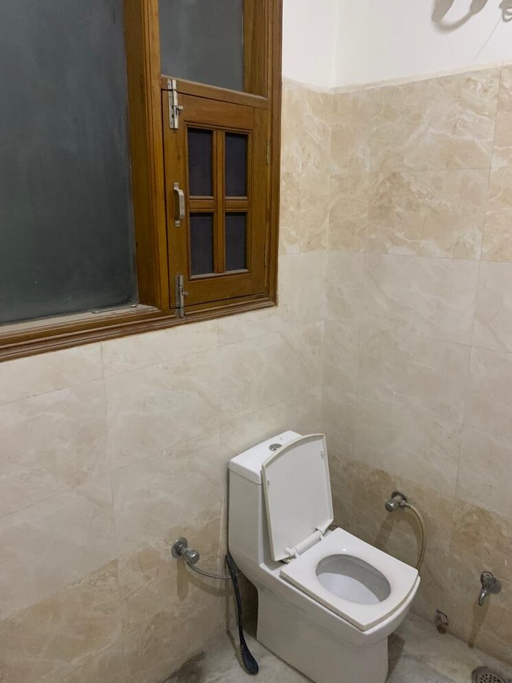 Bathroom, sector 12 panchkula 1.5 Bedroom 1400 Sq.Ft. Independent House In Sector 12 Panchkula Panchkula 9186159