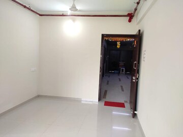 2 BHK Apartment For Rent in Runwal Eirene, Balkum Pada