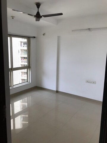 Room in 2 BHK Apartment at Nahar Jonquille And Jamaica, Chandivali – for Sale