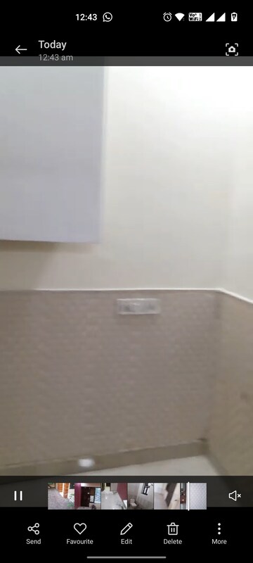 Room in 4 BHK Builder Floor at BPTP Parklands, Sector 76 – for Rent