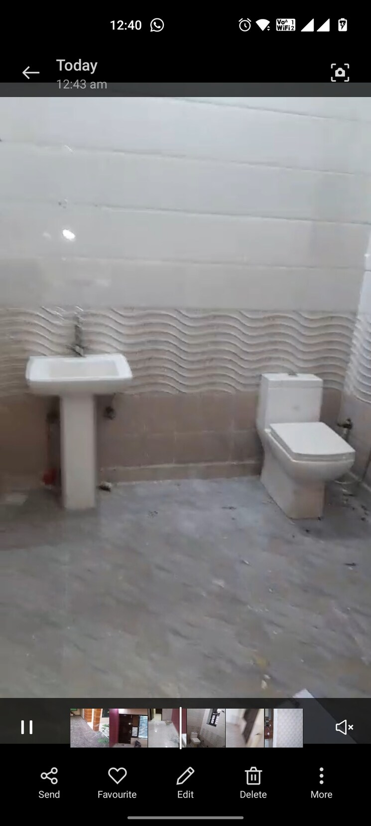 Bathroom, bptp-parklands 4 Bedroom 300 Sq.Yd. Builder Floor In Sector 76 Faridabad 9186340