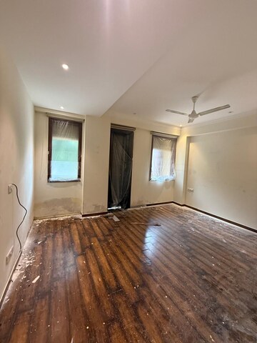 Bedroom in 3 BHK Builder Floor at Greater Kailash ii – for Rent