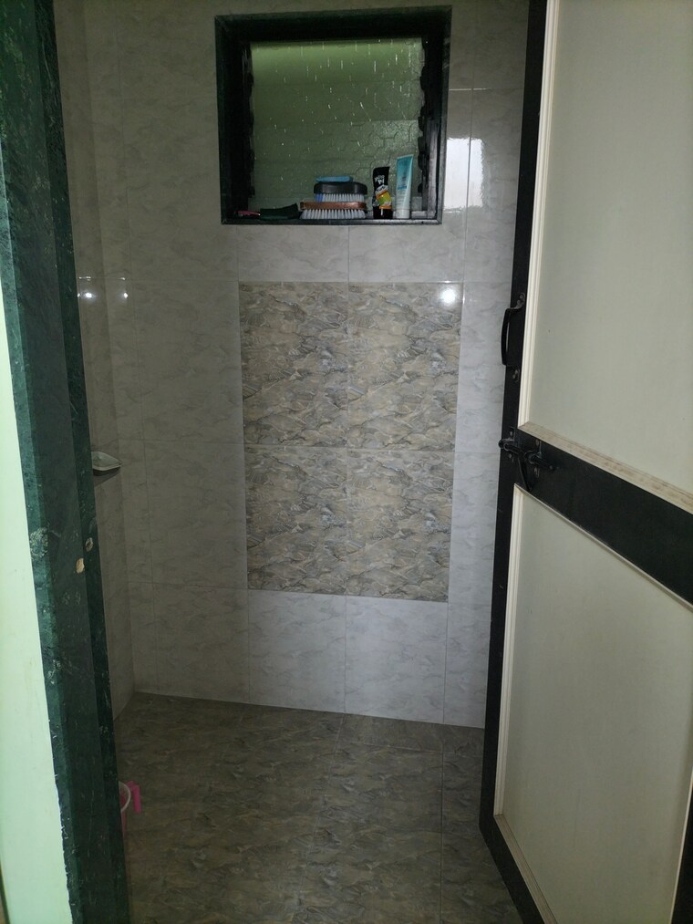 Bathroom, classic-plaza-dhankawadi 1 Bedroom 550 Sq.Ft. Independent House In Dhankawadi Pune 9186392