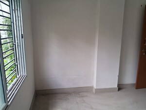 Room in 2 BHK Apartment at Agarpara – for Sale