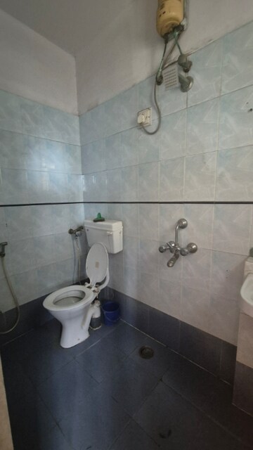 Bathroom in 2 BHK Apartment at Kanakia Discovery, Borivali East – for Rent