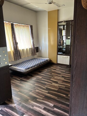 Bedroom in 3.5 BHK Apartment at Sarala Roses, Baner – for Rent
