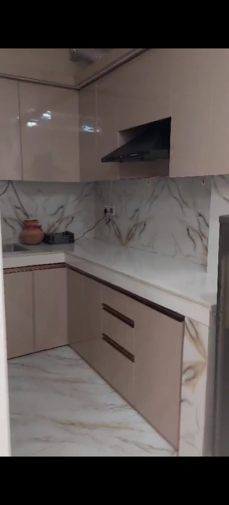 Kitchen, dwarka mor 1 Bedroom 45 Sq.Yd. Builder Floor In Dwarka Mor Delhi 9186487