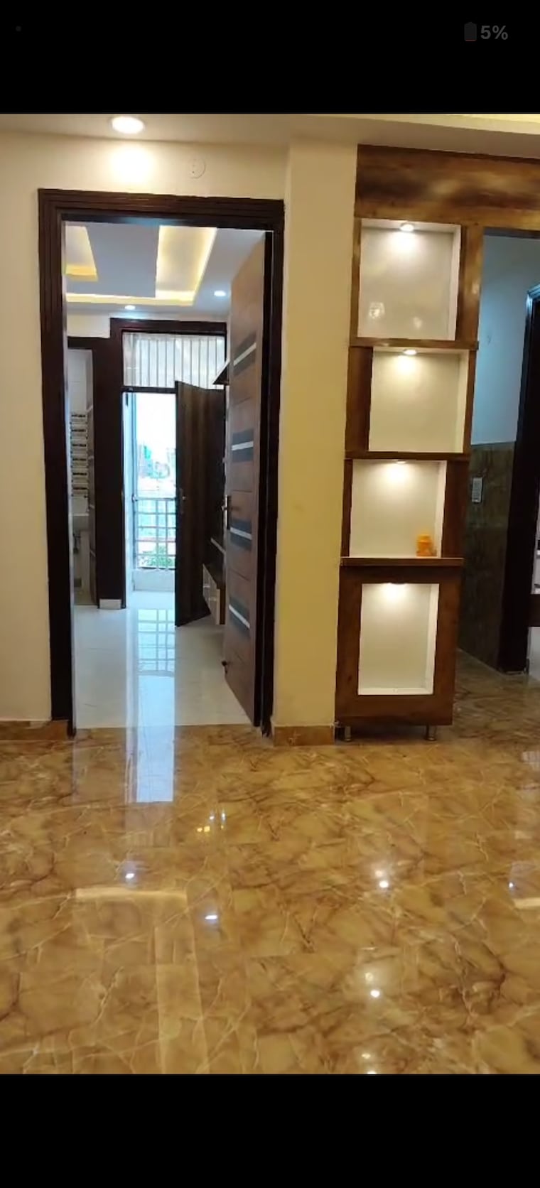 Room, dwarka mor 3 Bedroom 85 Sq.Yd. Builder Floor In Dwarka Mor Delhi 9186508