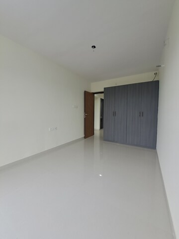 Room in 3.5 BHK Apartment at Moreshwar 19 East, Nerul – for Rent