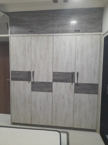 Furnished Amenities in 2 BHK Apartment at Sethia Grandeur, Bandra East – for Rent