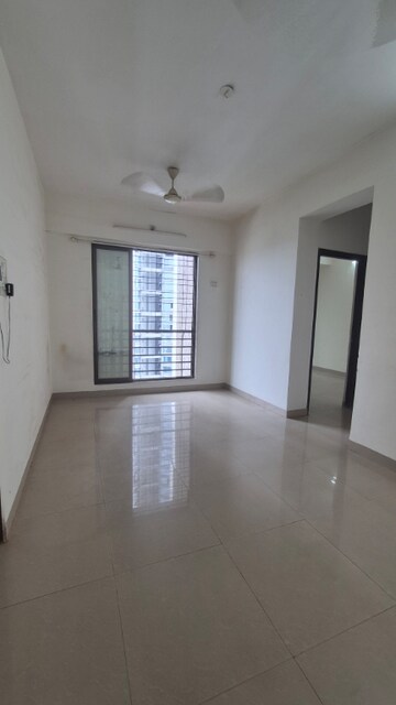 2 BHK Apartment For Rent in Bhatia Esspee Towers, Borivali East