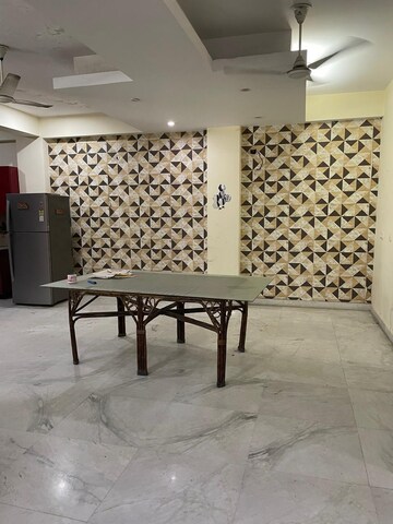 Bedroom in 4 BHK Independent House at RWA Apartments Sector 51, Sector 51 – for Rent