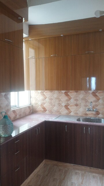 Kitchen in 3 BHK Apartment at Amrapali Golf Homes, Sector 4 Greater Noida – for Rent