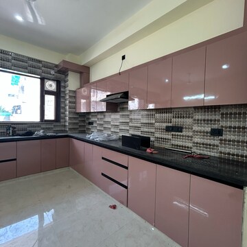 Kitchen in 3 BHK Builder Floor at Ansal Plaza Sector-23, Carterpuri Village – for Rent
