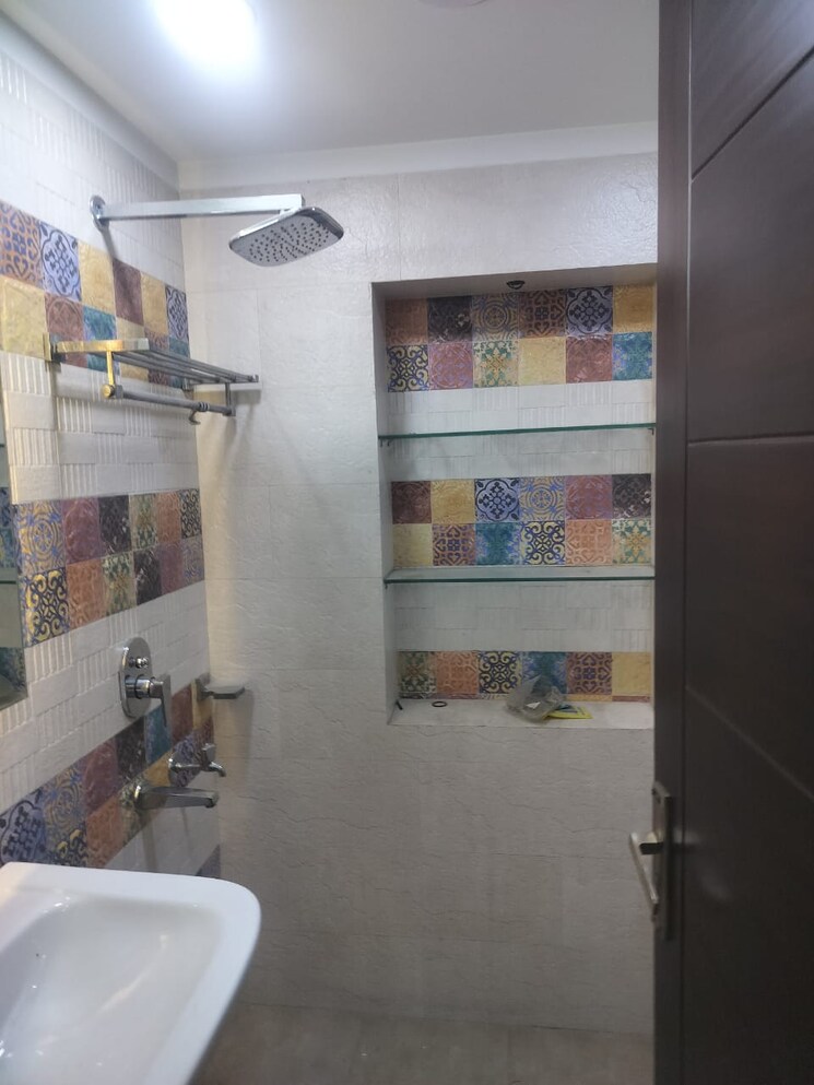 Balcony, vikas puri 3 Bedroom 1125 Sq.Ft. Builder Floor In Vikas Puri Delhi 9186607