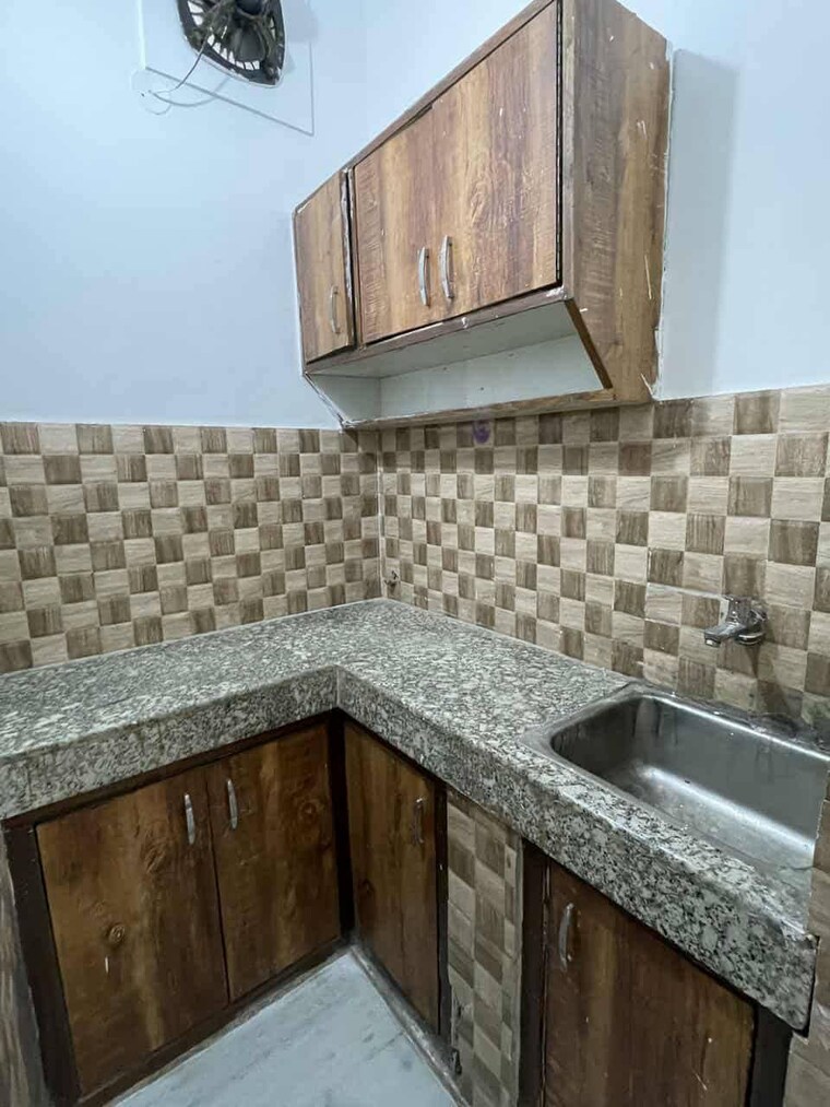 Kitchen, saket 1 RK 450 Sq.Ft. Builder Floor In Saket Delhi 9186602