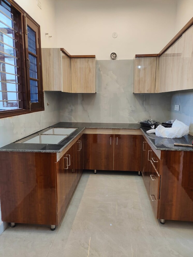 Kitchen, kharar mohali road 3 Bedroom 100 Sq.Yd. Independent House In Kharar Mohali Road Kharar 9186600